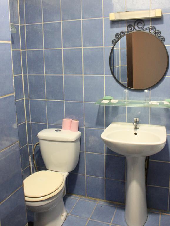 Hotel Petit Bastille Aulnay-sous-Bois Rom bilde