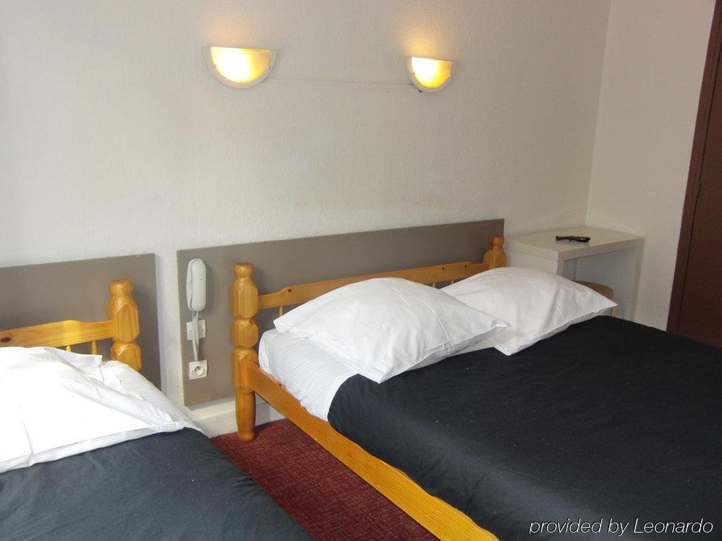 Hotel Petit Bastille Aulnay-sous-Bois Rom bilde
