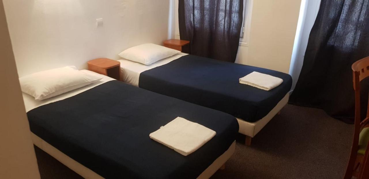 Hotel Petit Bastille Aulnay-sous-Bois Eksteriør bilde